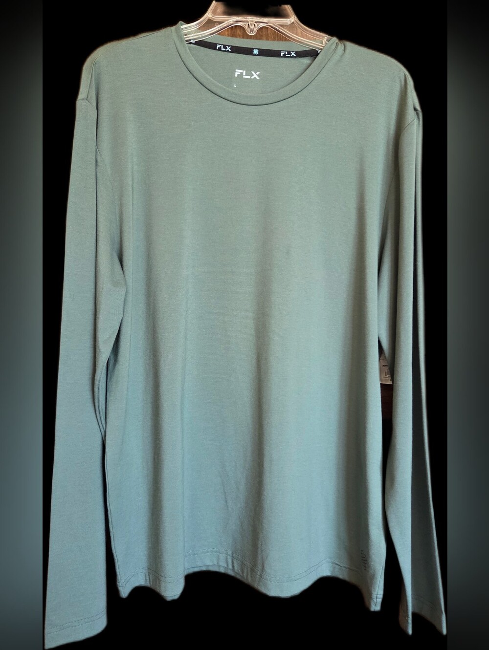 FLX Men's Long Sleeve Urban /Commuter Crewneck Tee in Sage Green NWT!